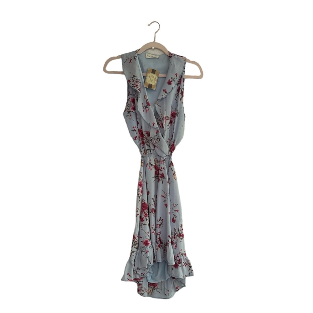 Peach Love California Floral Dress Size Medium